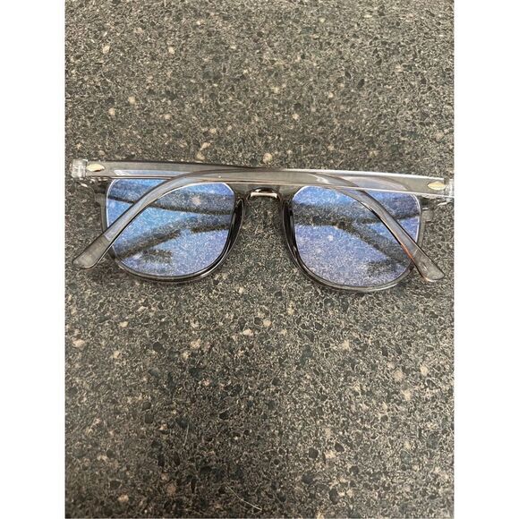 Blue Light Glasses lot of 2 - Picture 4 of 8